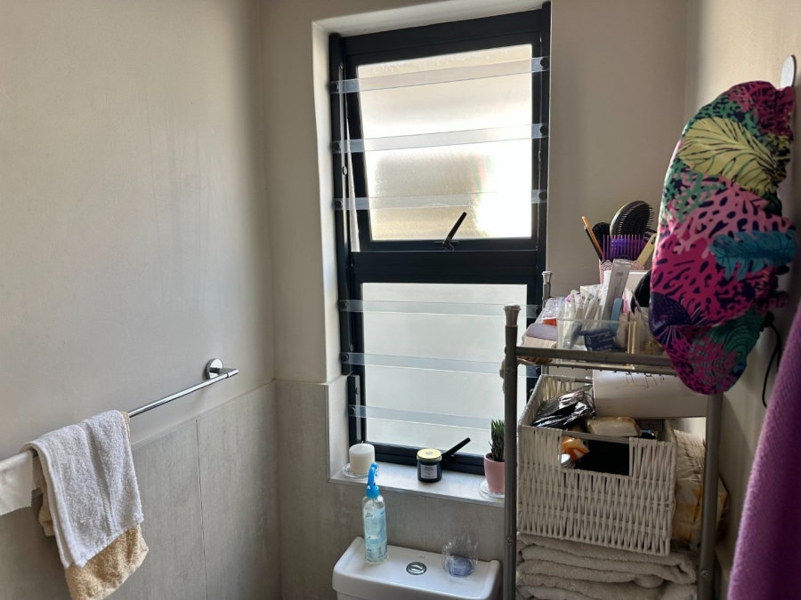 3 Bedroom Property for Sale in Table View Western Cape